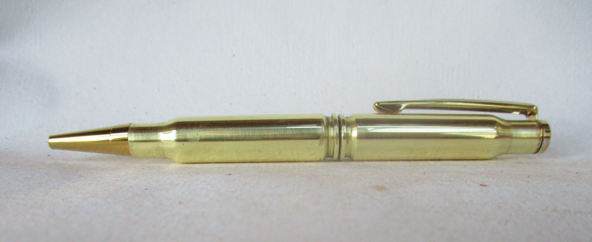 bullet pen