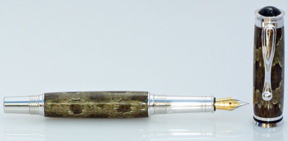 Prairie Rattlesnake Fountain Pen