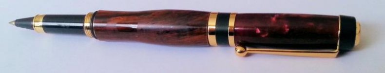 Cocobolo and Acrylic Cigar open.jpg