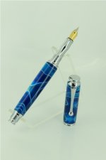 Blue Omega fountain pen-jack-2.JPG