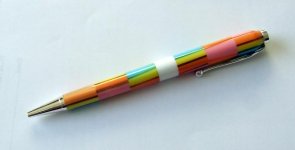 DSCF4709 ice cream pen.jpg