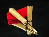 Pazazz Pen in Euro  Oak Cap off WEB.jpg