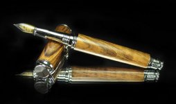 TM Omega Chrome Fountain pen English Walnut WEB.jpg