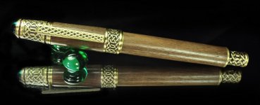 Celtic Fountain Pen American Walnut CAP ON web.jpg