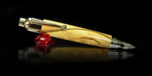 Deluxe Sketch Pencil in Italian Olive wood web.jpg