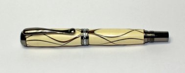 Anglesarke TM Fountain Pen with serpentined Holly 03072016C.jpg