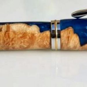 Blue Alumilite and Maple Burl hybrid blank