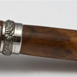 Roman Harvest Fountain Pen with Thuya burr