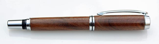 JR Gents Rollerball Pen carrying a Walnurt Blank