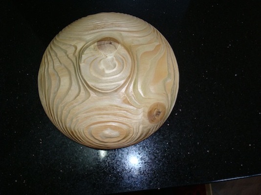 Pine bowl bottom view.