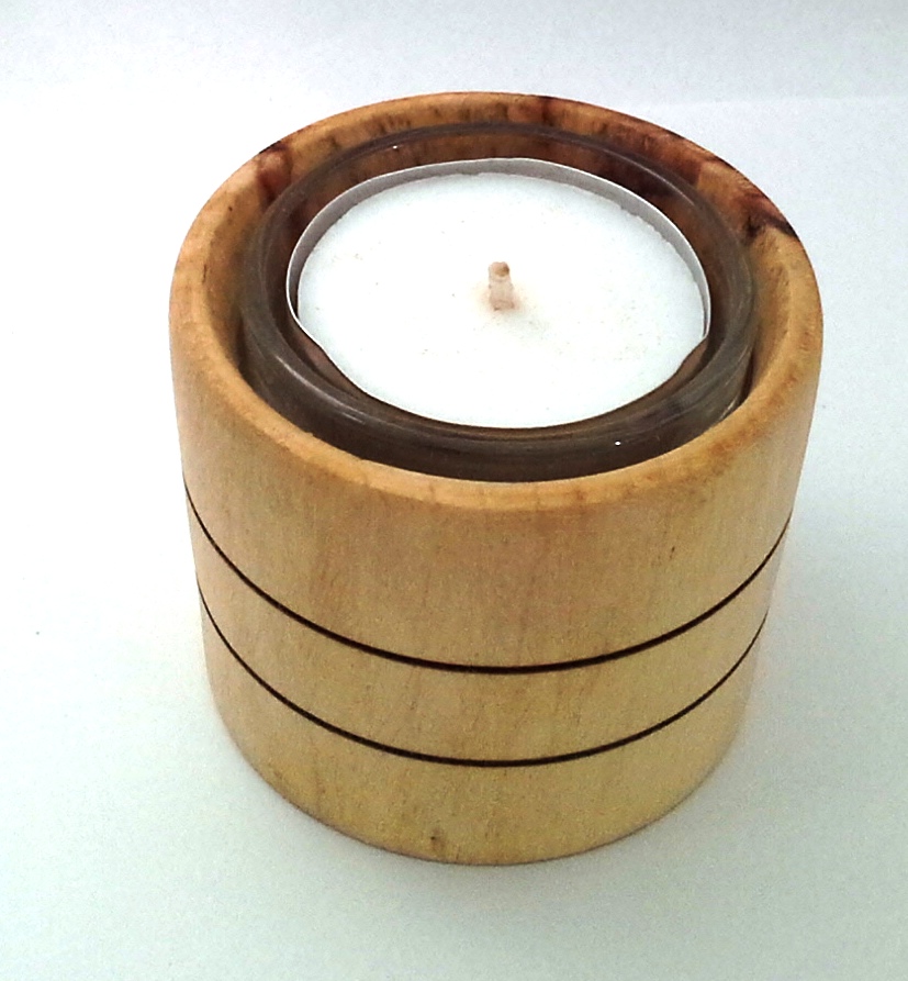 Tealight holder in Beech