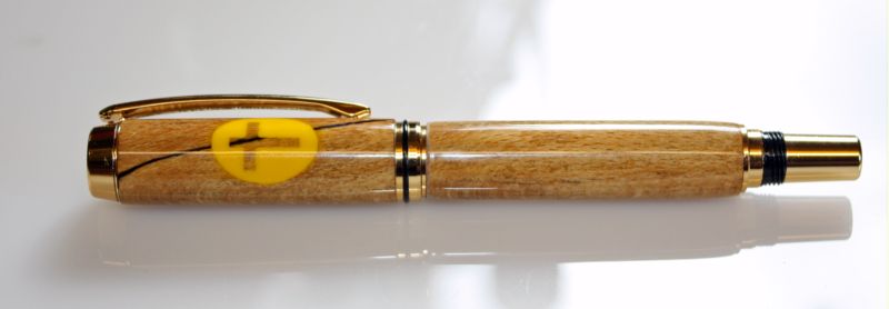 Yellow Cross Inlay on a JR Gentlemens Pen